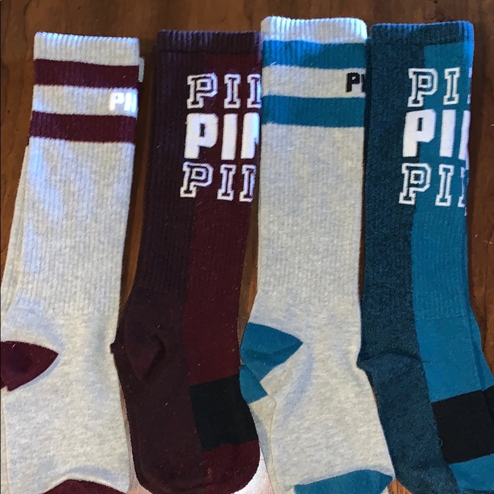 VS sock bundle of 4
